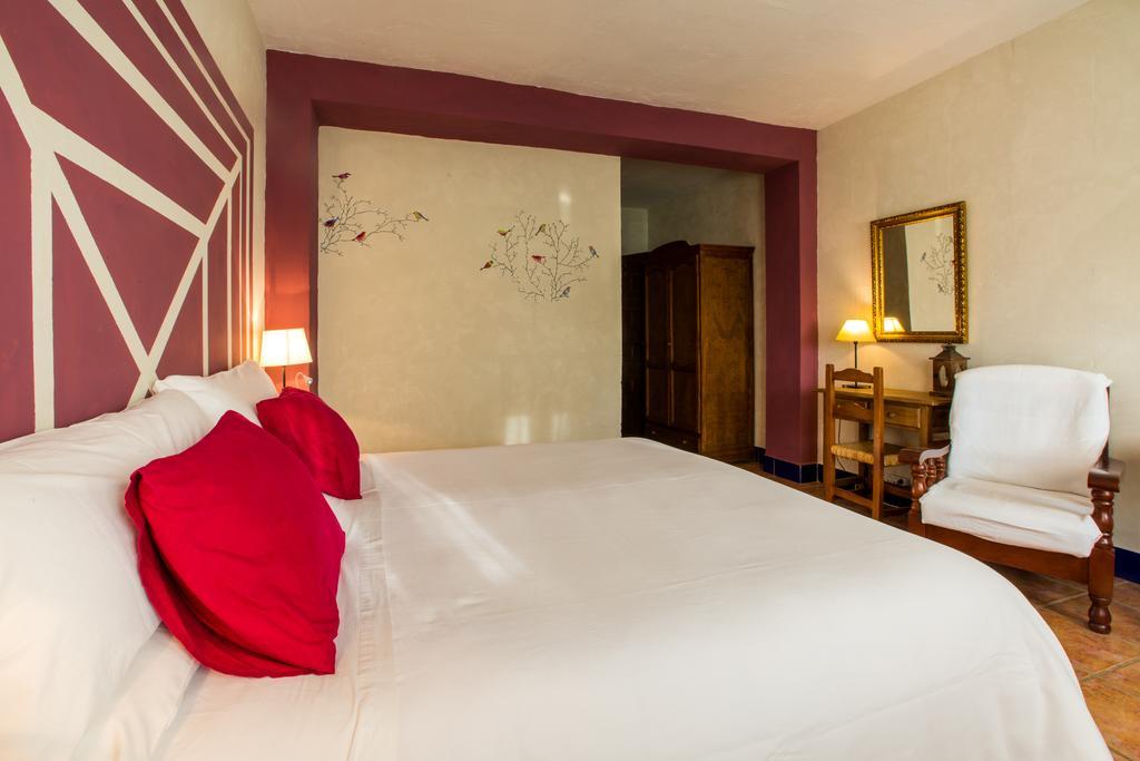 Bed & Breakfast Cortijo Carrillo 2*