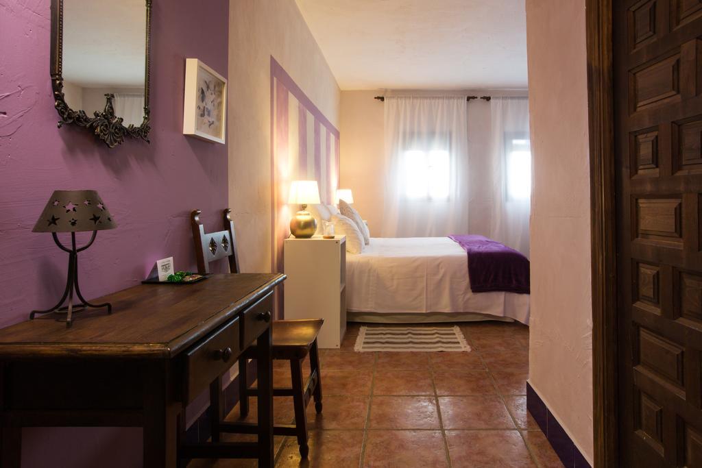 Bed & Breakfast Cortijo Carrillo 2*